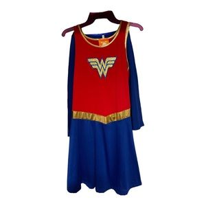 Wonder Woman Costume Size Large (12-14)
